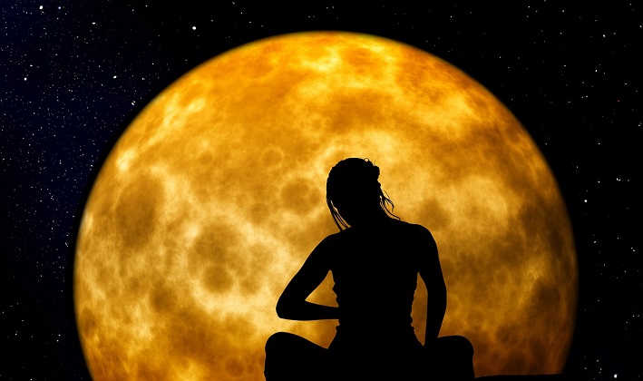This is How The Moon Affects Our Subconscious