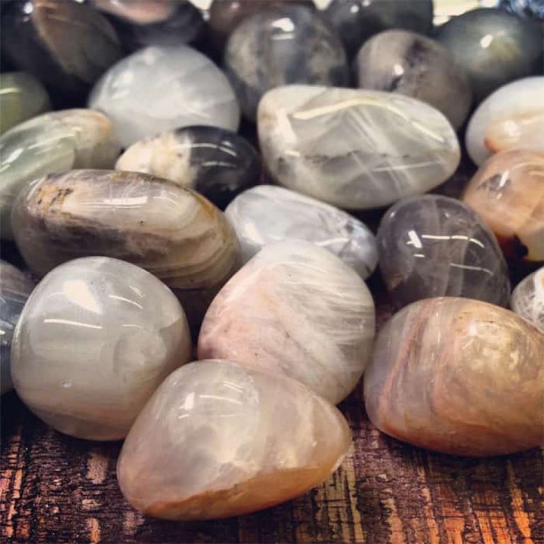 6 Crystals To Travel With For A Safe and StressFree Trip This 2019